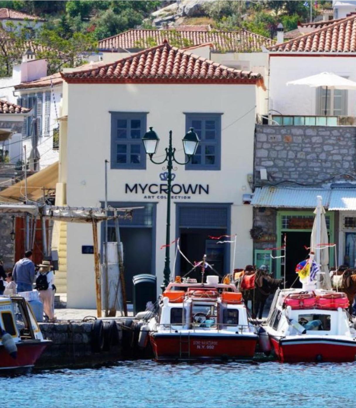 My Crown Suite, Hydra Port Exterior foto